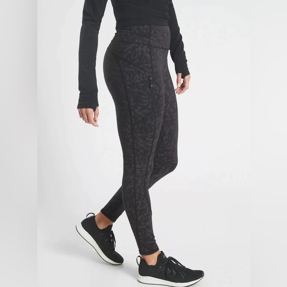Athleta Leggings‎ Women’s Size Small Black Lynx Rainier Printed Tight Reflective - Picture 8 of 13